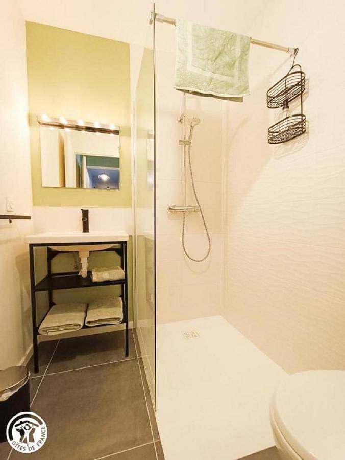 Location de vacances pour 2 personnes, avec piscine et jardin à Lissac-et-Mouret - 3