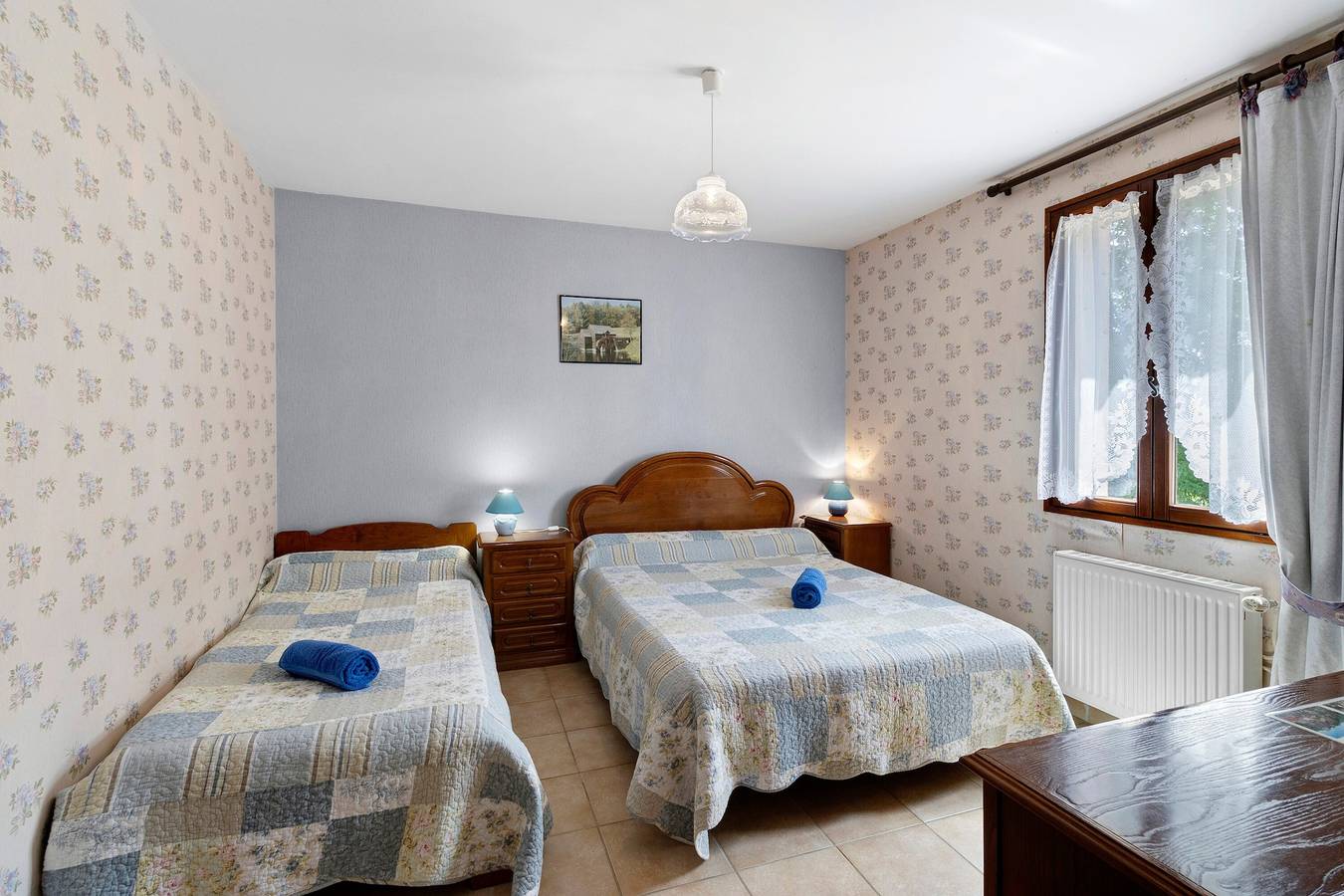 Chambre d’hôtes « Jonquille » avec terrasse partagée, jardin partagé et Wi-Fi in Milhac, Quercy