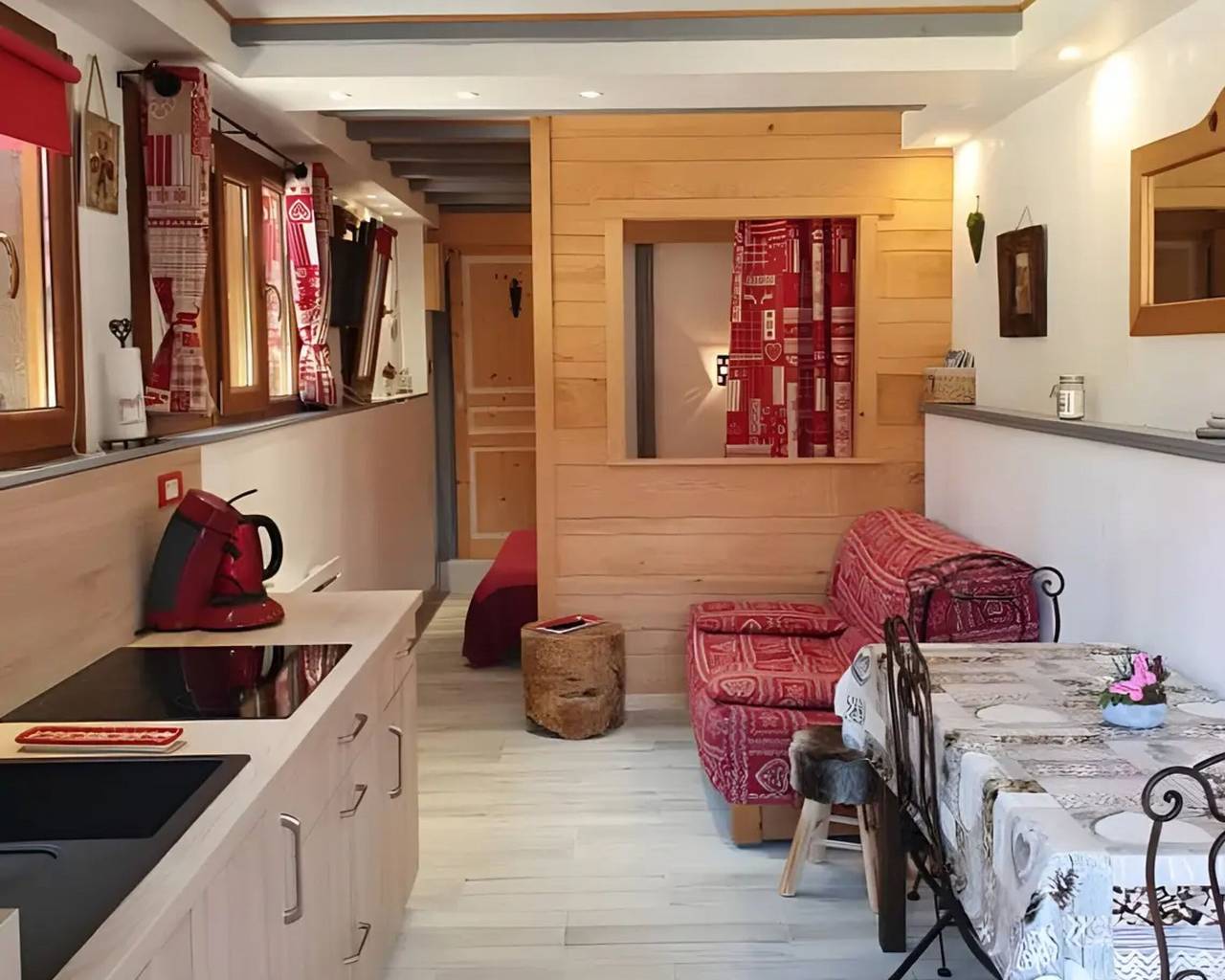 Gîte La Petite Maison De Vacances avec terrasse à Kaysersberg in Kaysersberg, Parc naturel régional des Ballons des Vosges