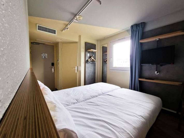 Hôtel pour 4 personnes, avec terrasse, animaux acceptés à Marcq-en-Barœul - 3
