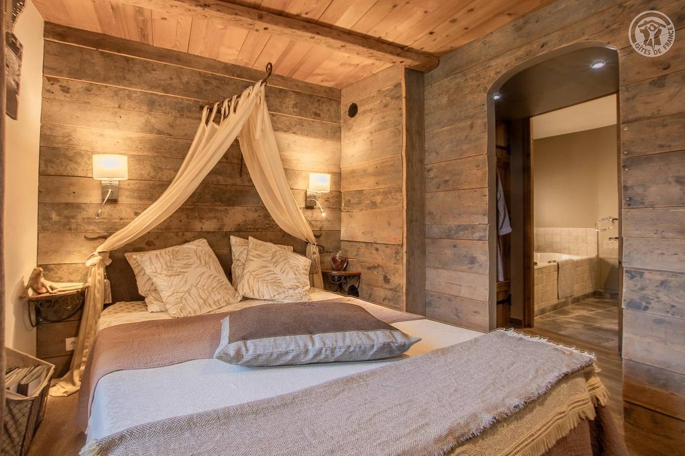 A La Bouge' Hôtes - Chambre Romance in Bellentre, Massif du Mont-Blanc