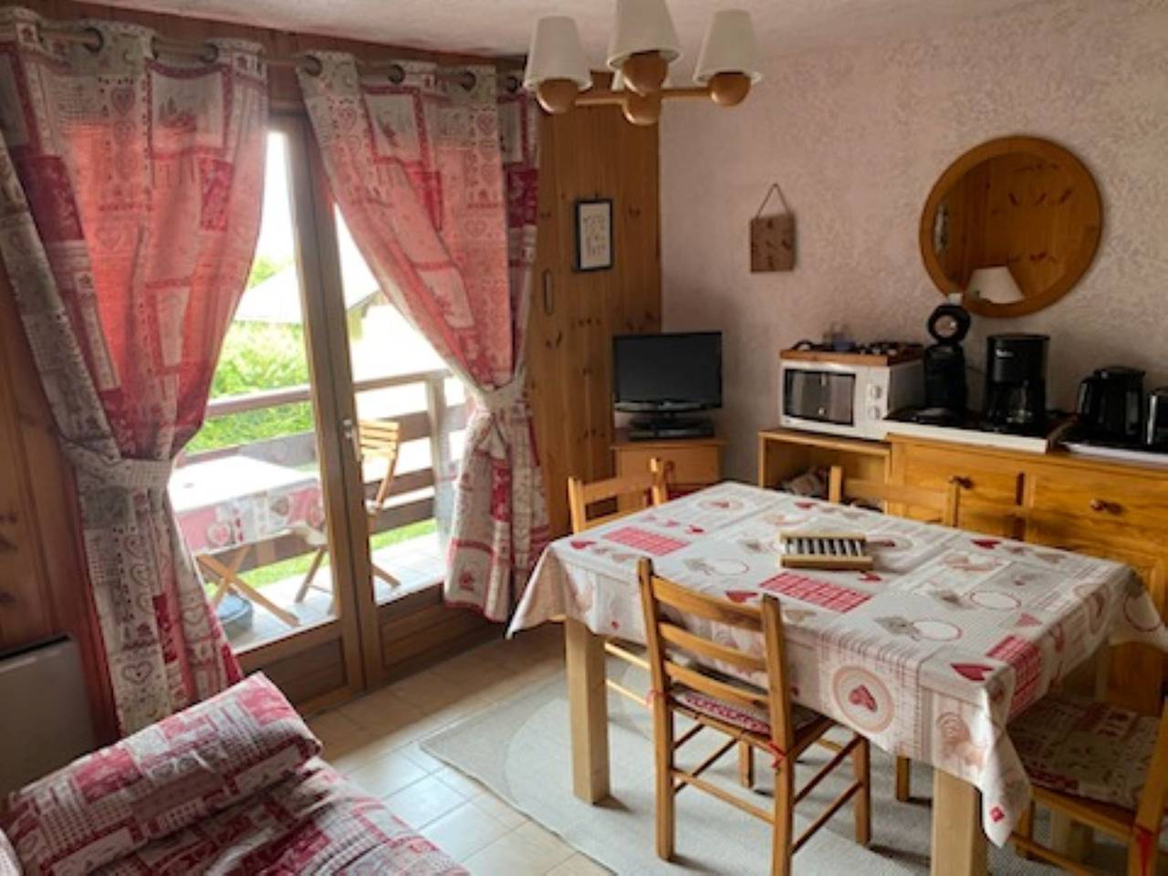 Appartement entier, Très Beau Studio st Gervais-bains-wifi in Saint-Gervais-les-Bains, Pays du Mont-Blanc