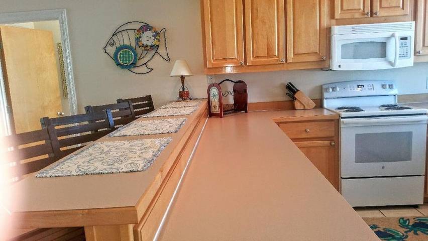 Vacation rental for 10 people, with pool and balcony, with pets in Fort Morgan