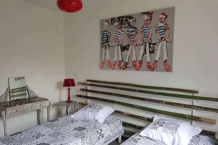 Location de vacances pour 6 personnes, avec jardin et terrasse dans Marennes-Plage - 4