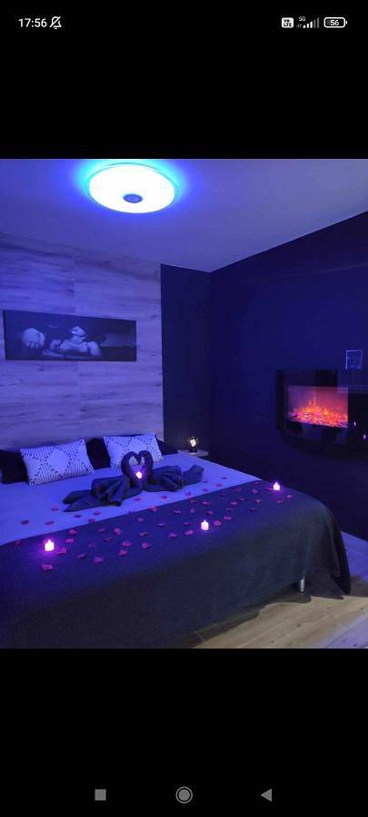 Appartement entier, One-Bedroom Apartment in Lavelanet, Ariège
