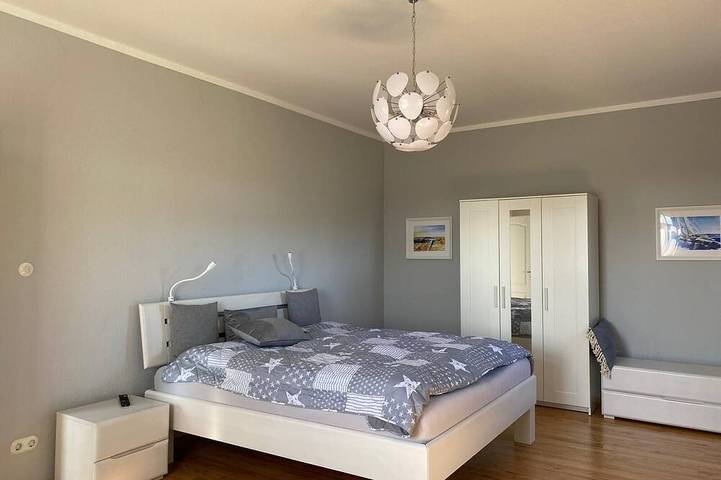 Ferienhaus für 4 Personen, mit Sauna und Garten sowie Terrasse in Wilhelmshaven - 2