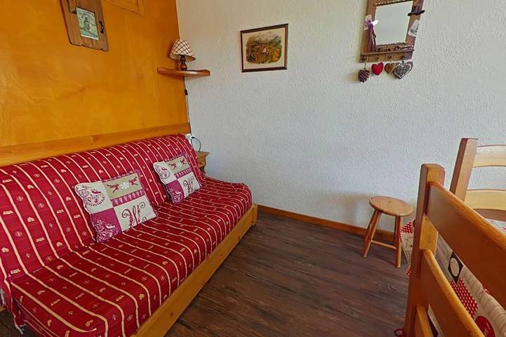 Appartement entier, Studio cabine lumineux aux Saisies, 4 pers, balcon sud in Les Saisies, Région d'Albertville