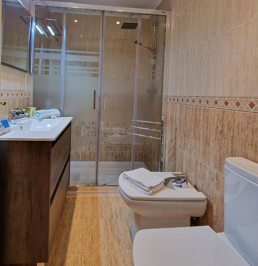 Apartamento entero, Two-Bedroom Apartment in Luanco, Gozón