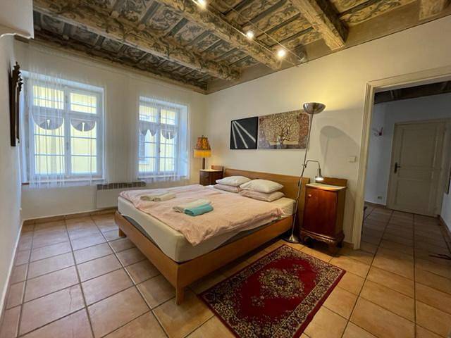 Entire vacation apartment, Historical apartment with balcony  in Prague, Central Bohemia