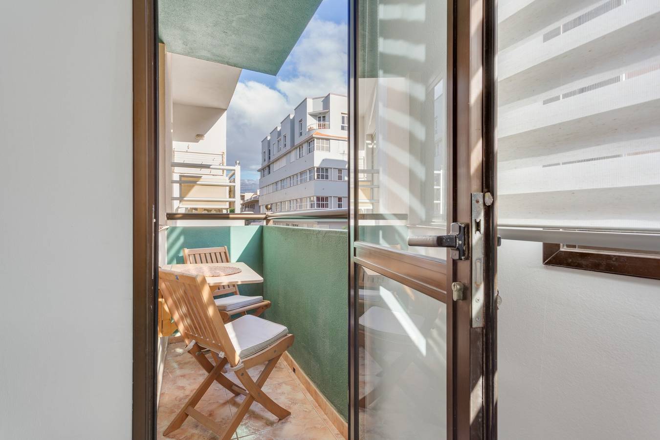 Entire apartment, Vacation Apartment 'Brisa Beach El Médano' with Balcony, Wi-Fi and Air Conditioning in Playa el Médano, Granadilla de Abona