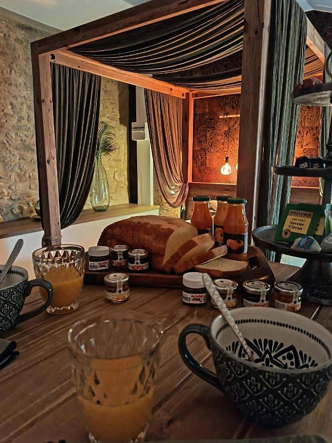 Gîte pour 2 personnes, avec jacuzzi et terrasse à Nesmy - 2