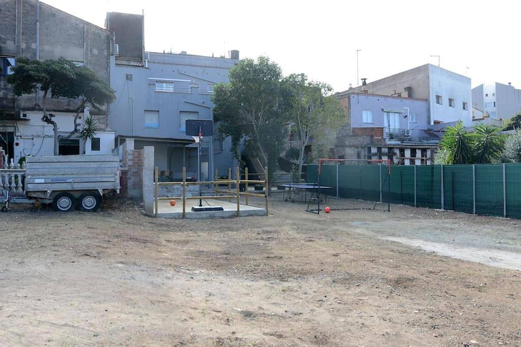 Five-Bedroom House in Figueras, Alt Empordà