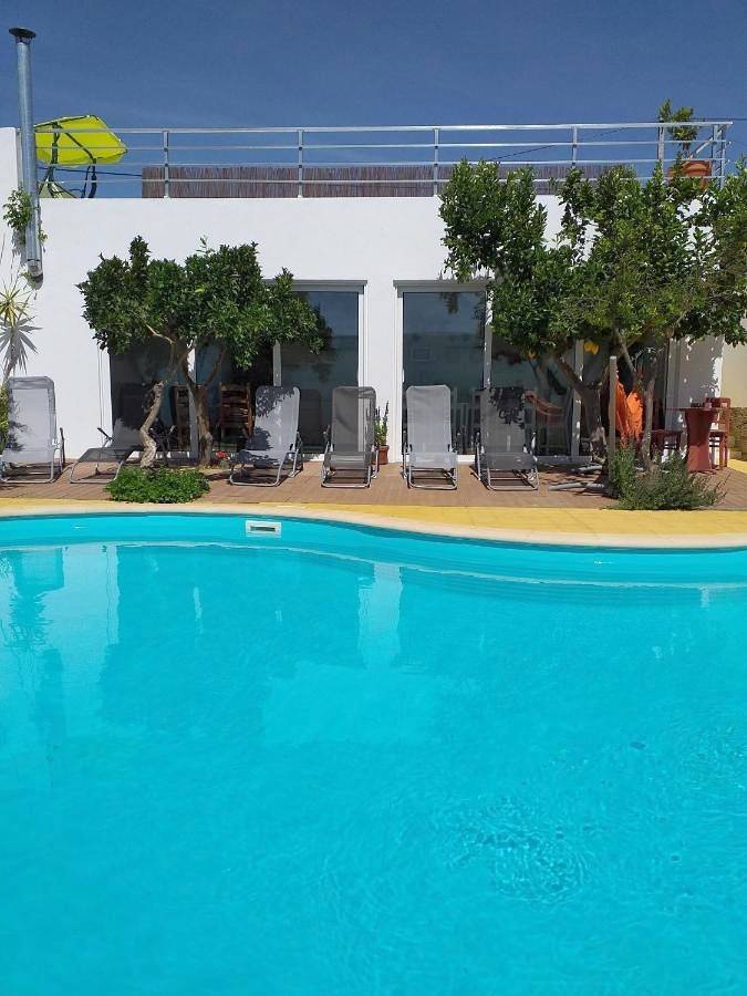 Casa rural para 5 personas, con Terraza además de Jardín y Piscina en Rosal de la Frontera - 3