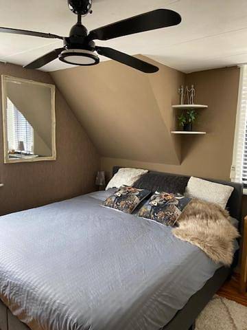 Appartement de vacances entier, Double Room with Private Bathroom in Zaandam, Côte hollandaise