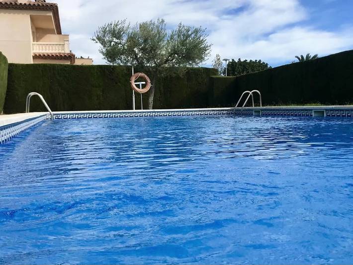 Chalet para 4 personas, con jardín y piscina en Baix Camp - 2
