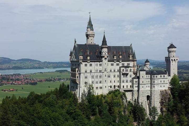 Ferienwohnung für 5 Personen, mit Whirlpool und Balkon in Schwangau