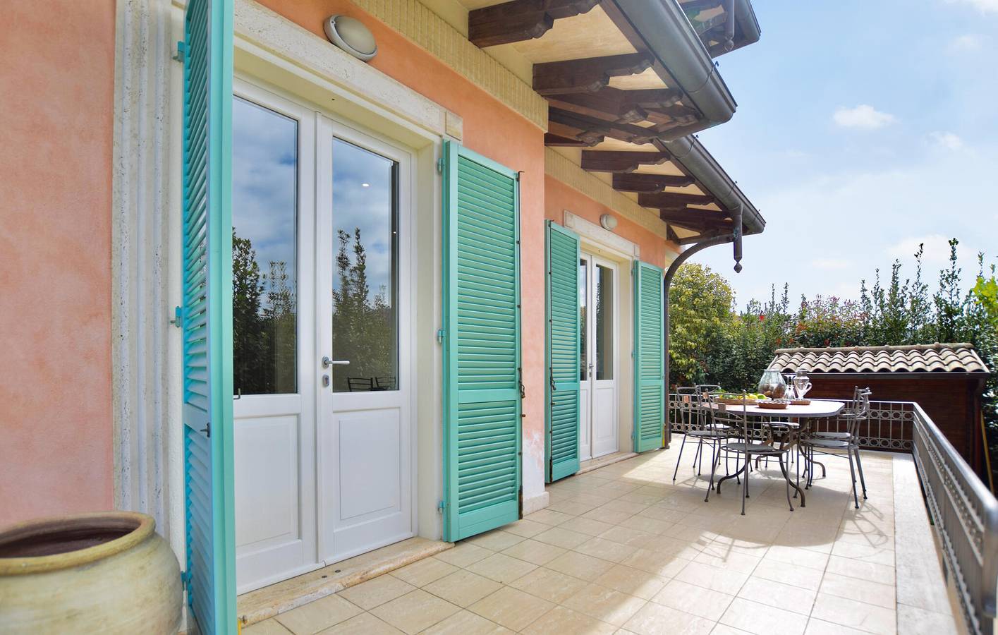 Retraite dans un jardin près d'une rivière et de restaurants - WiFi, parking in Camaiore, Riviera Italienne