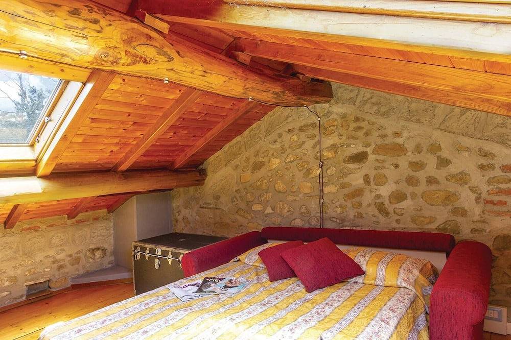 Splendida casa con 2 camere da letto a. in Bagni di Lucca, Provincia di Lucca