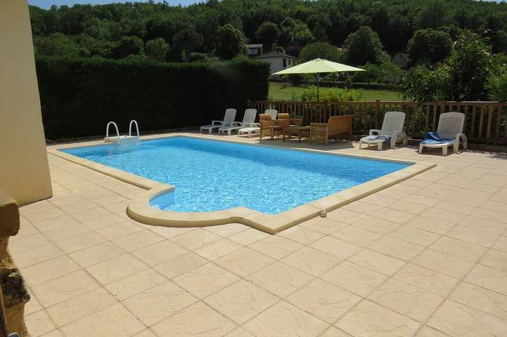 Agriturismo pour 10 personnes, avec jardin à Bayac