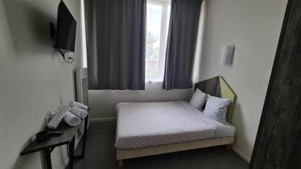 Cottage pour 3 personnes, avec terrasse dans Aeroport Paris - Orly