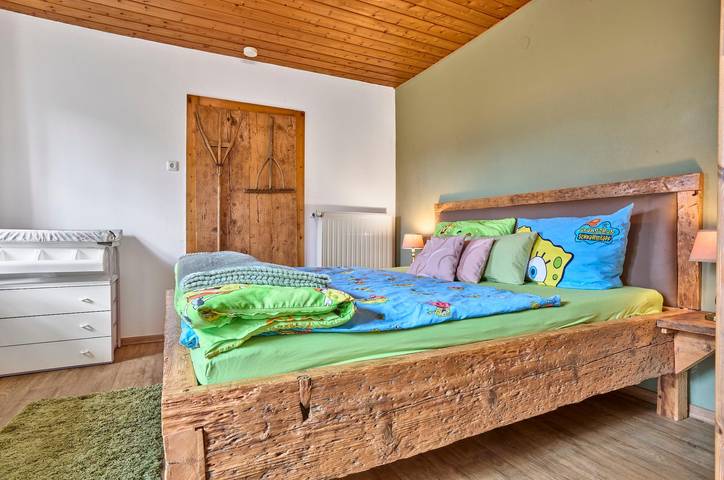 Ganze Ferienwohnung, Huisnhof - FeWo Talblick (75 qm) für 4 Personen in Arrach, Ostbayern