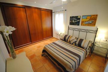 Agriturismo per 4 Persone in Sant Antoni de Portmany, Ibiza occidentale, Foto 1