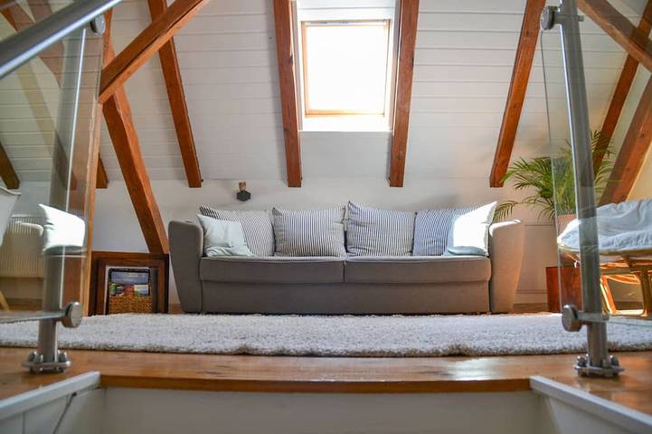 Ferienwohnung für 6 Personen, mit Pool und Balkon sowie Garten in Guben