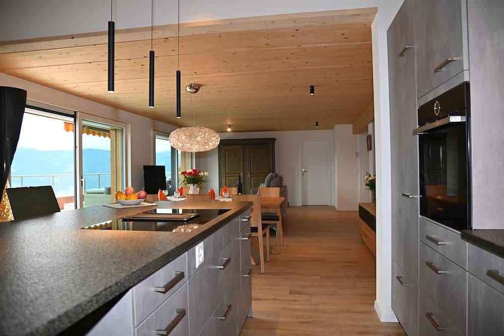 Ganze Wohnung, Panorama-Beatenberg: Luxurious holiday apartment  with spectacular views in Beatenberg, Thunersee