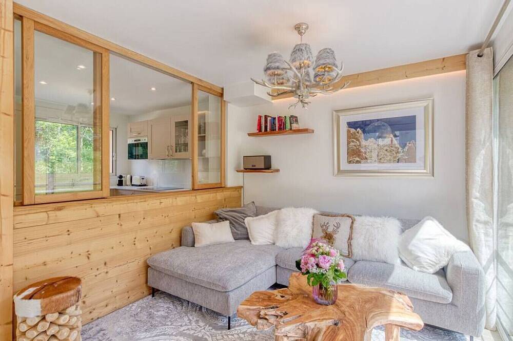 Couchant · Chalet Lumineux 6pax Vues Terrasses Confort in Chamonix, Mont-Blanc-Massiv