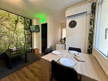 Gîte pour 4 personnes, avec jardin à Le Mans