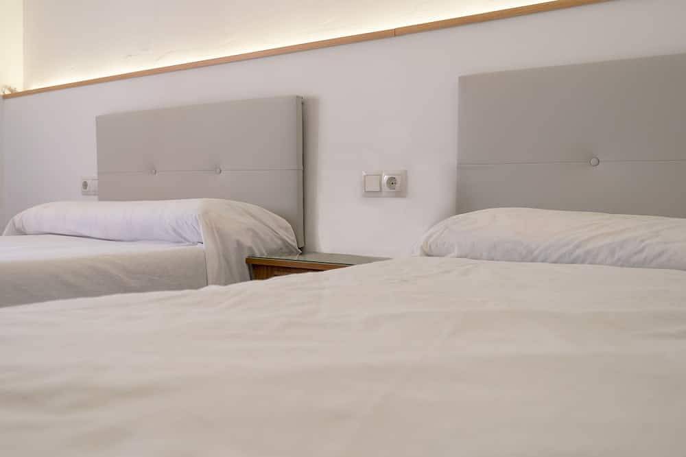 La Lóbrega Rural Lodging in Villahermosa, Ciudad Real Provinz