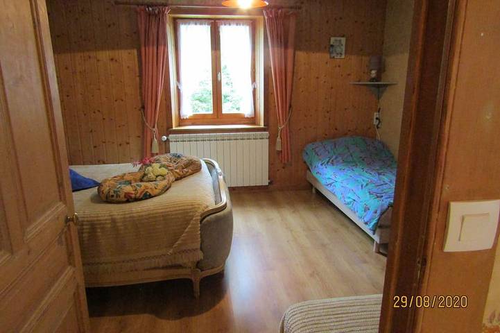 Gîte pour 6 personnes, avec jardin et terrasse à Prémanon - 4