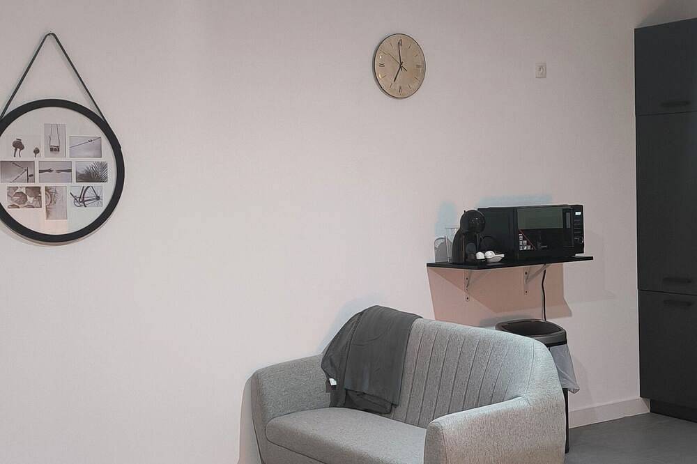 Geheel appartement, Wees welcome in dit ruime centraal gelegen Studio,  in Antwerpen in Antwerpen, Antwerpen en omgeving
