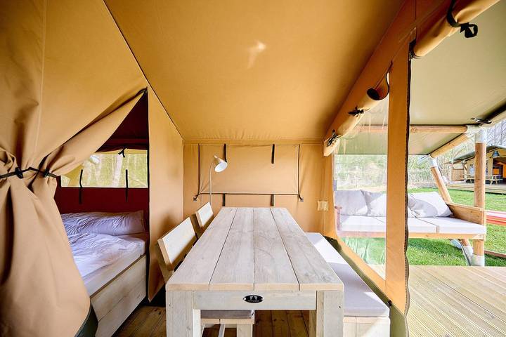 Camping de Betuwse Hofjes — Camping de Betuwse Hofjes | Villatent Compact | 4 pers. in Betuwe