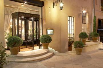 Hôtel pour 3 personnes, avec terrasse et sauna dans Office De Tourisme De Toulouse