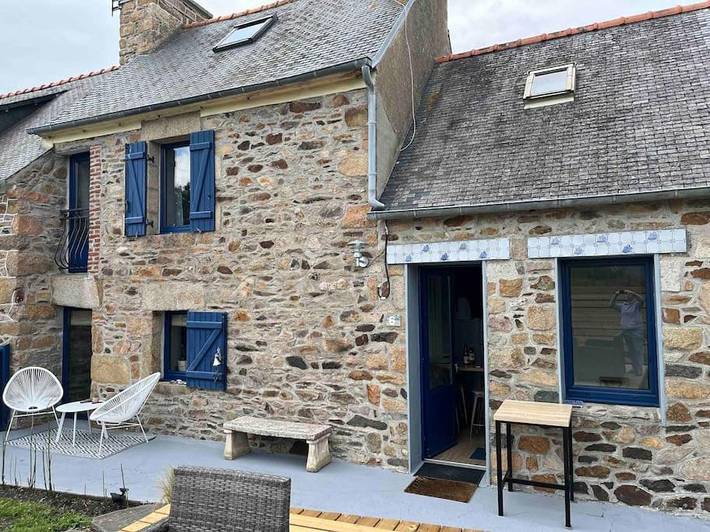 Location de vacances pour 4 personnes, avec vue et jardin à Ploubazlanec - 4