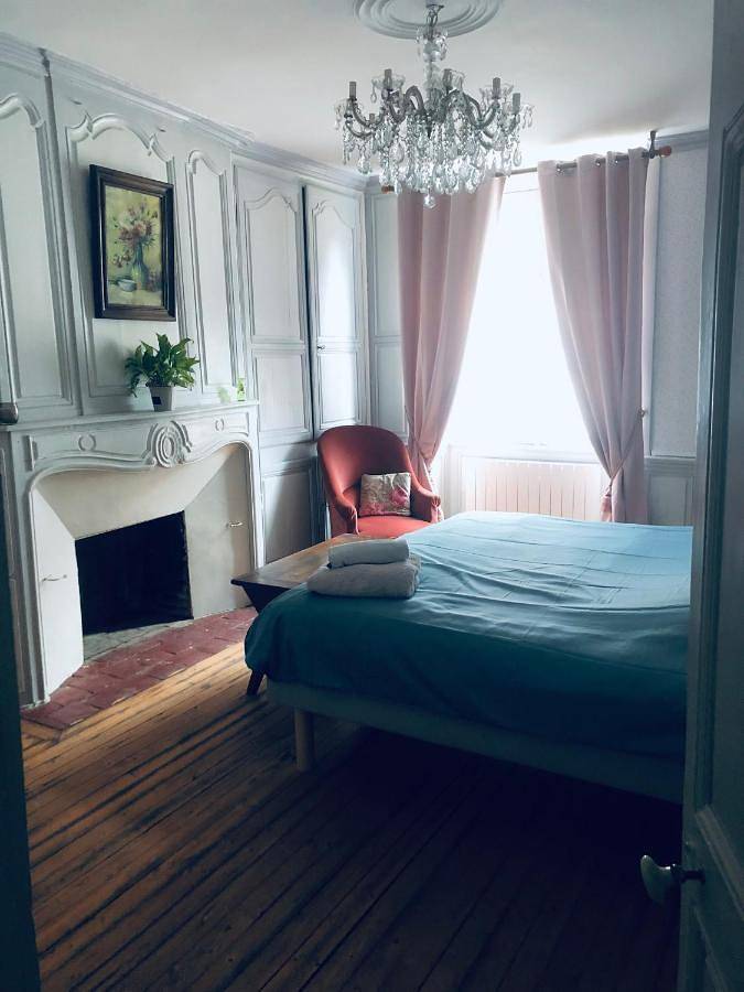 Chambre d’hôte pour 2 personnes, avec terrasse et jardin, animaux acceptés à Saint-Benoît-du-Sault
