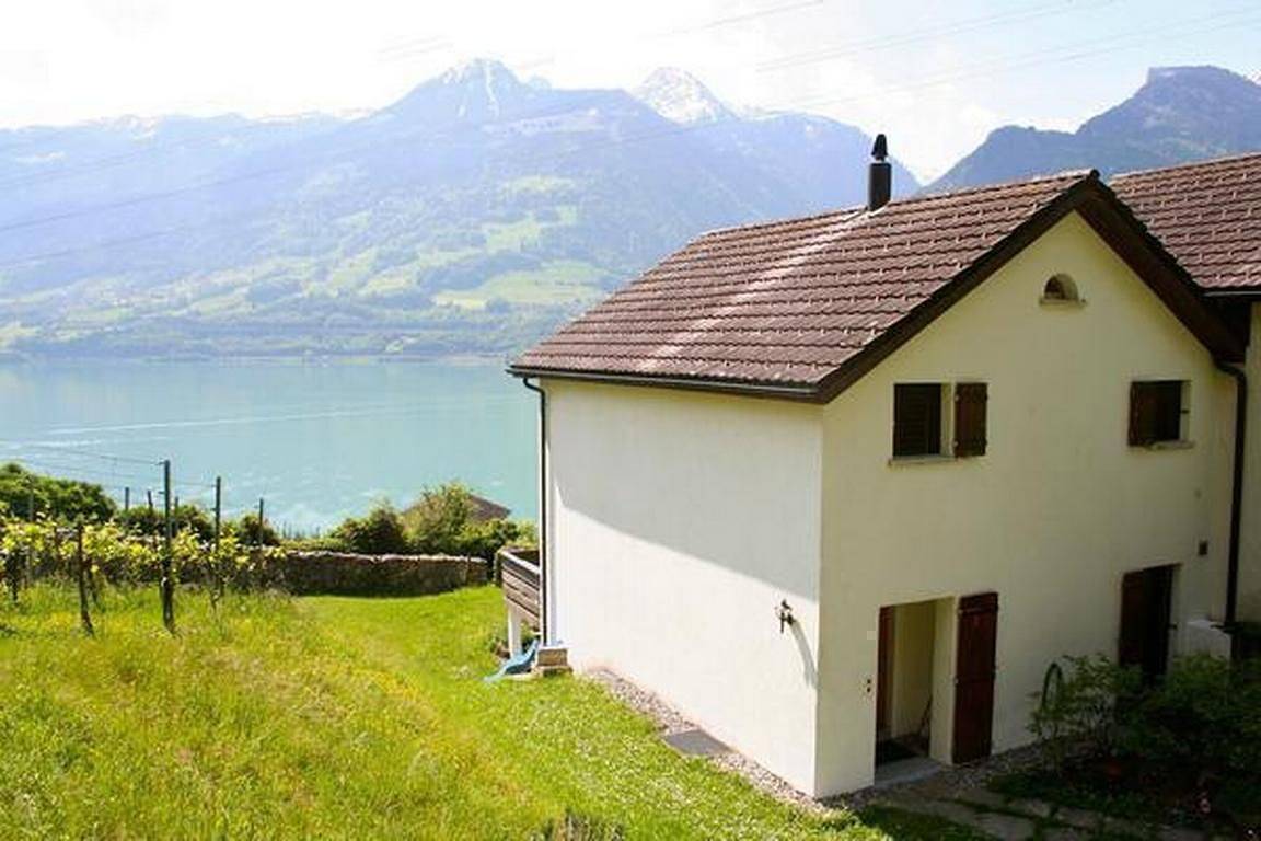Holiday home in Quinten on Lake Walen in Quarten, Canton St. Gallen