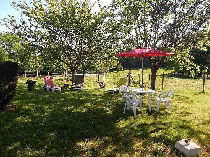 Gîte pour 4 personnes, avec terrasse et jardin à Martel - 3