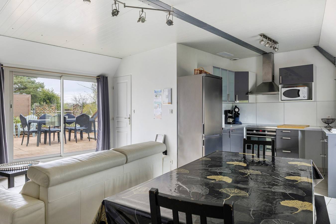 Appartement entier, Gîte l'Aérostier 5p - Le Petit Villeneuve in Saint-Georges-sur-Cher, Région de Blois