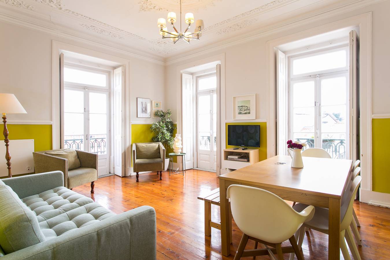 Holiday apartment in Lisbon from £398 per night