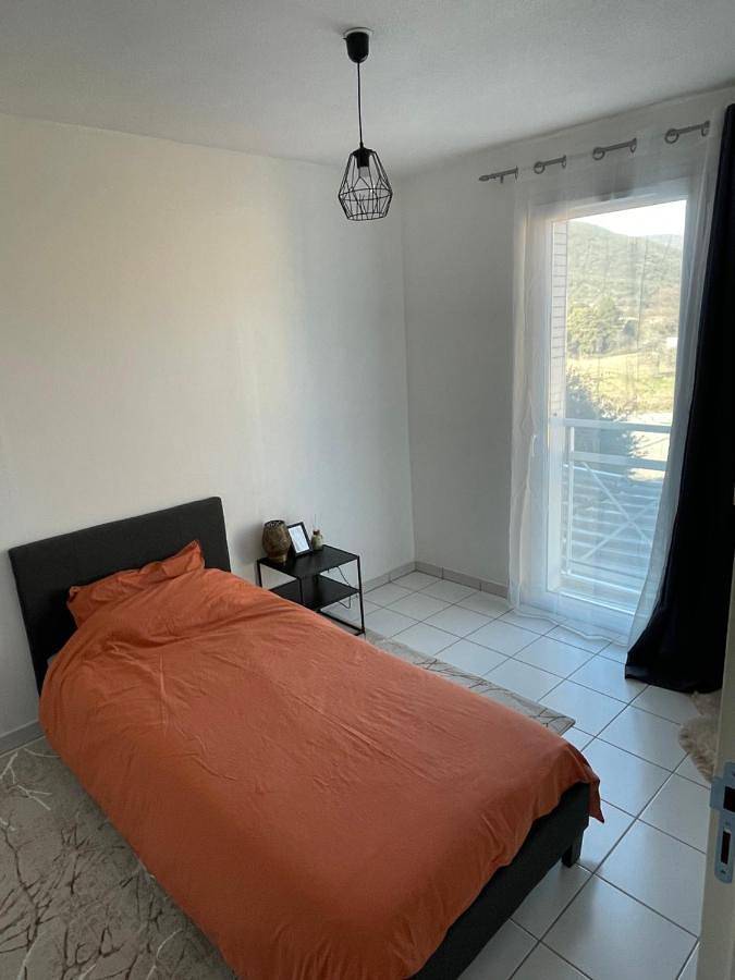 Gîte pour 2 personnes, avec jardin à Le Teil - 2