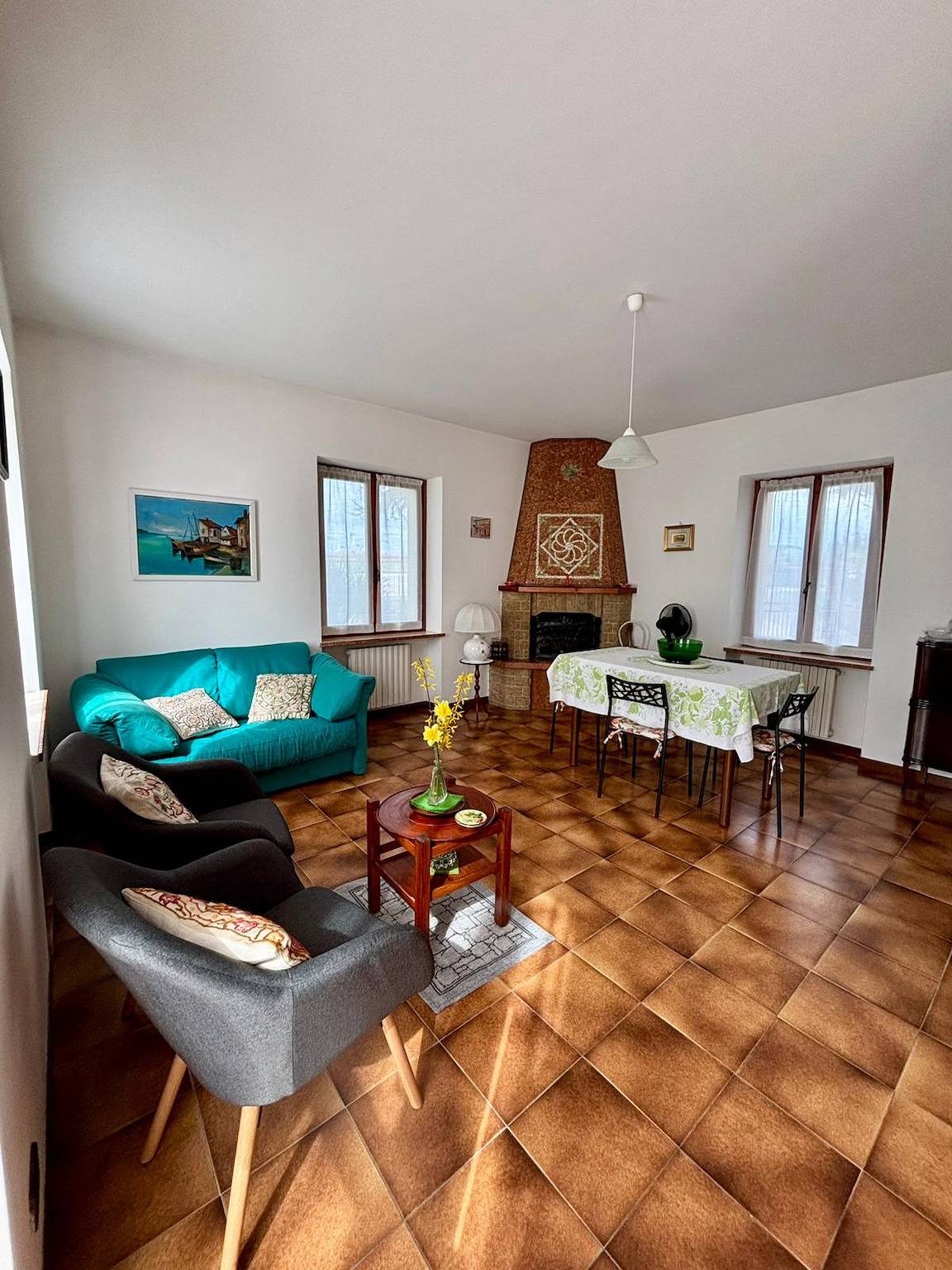 Appartement entier, Casa Olinda a Lazise in Lazise, Montagnes autour du lac de Garde