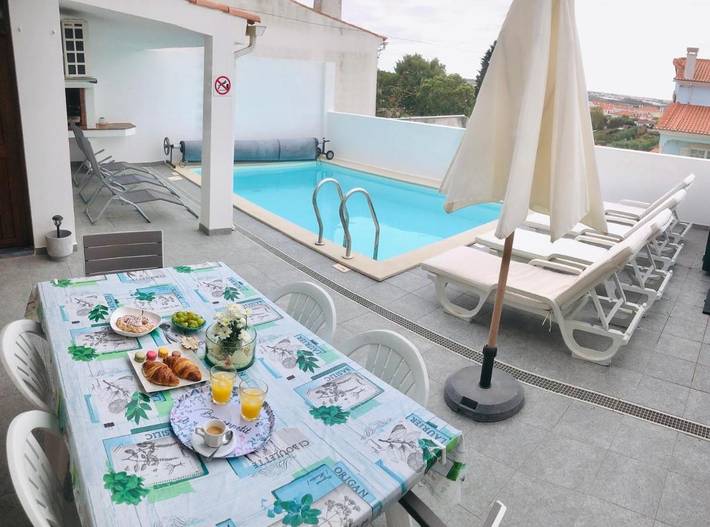 Location de vacances pour 10 personnes, avec vue ainsi que balcon et piscine dans Serra De El Rei - 2