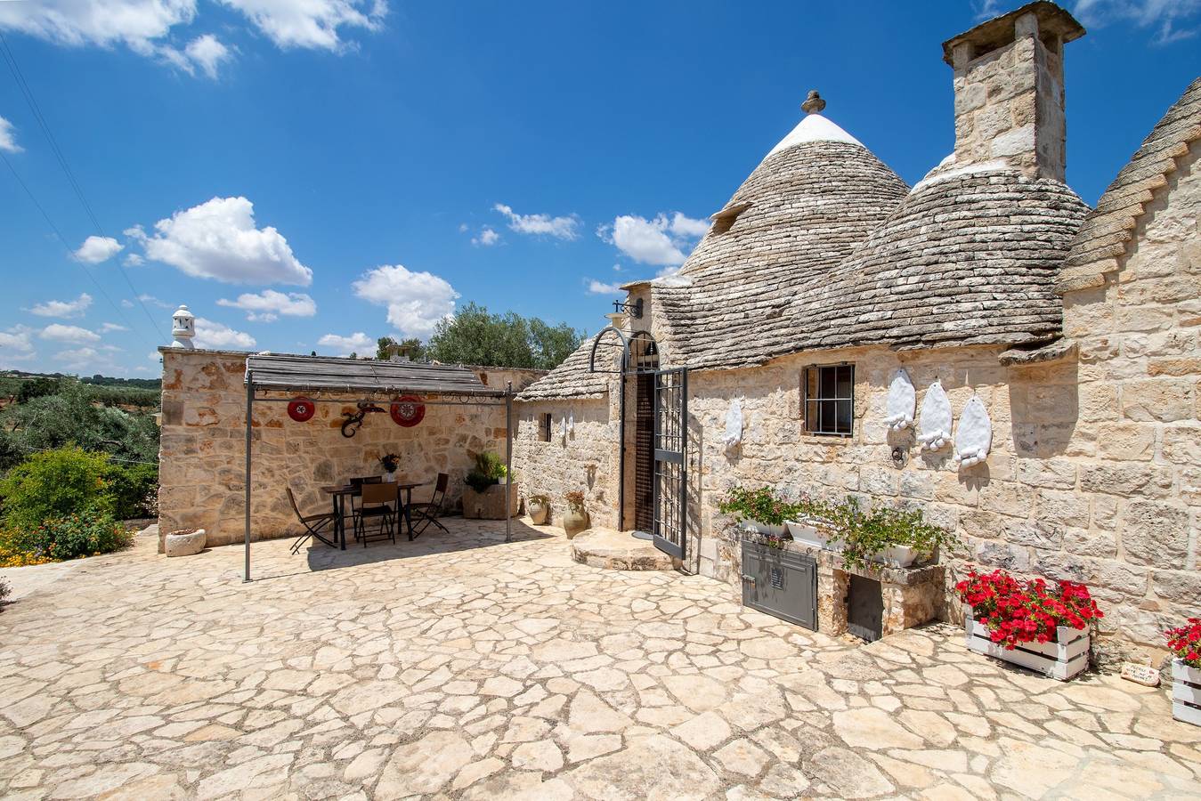 Ferienhaus Trullo Nurillo mit Pool & Wlan in Castellana Grotte, Bari Provinz