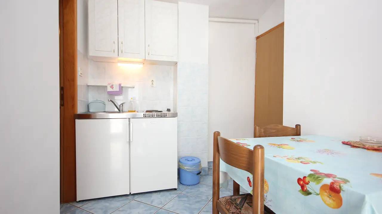 Ganzes Studio, Studio für 2 Personen (17 m²) in Punta Kriza in Lošinj, Cres