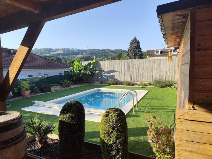 Apartamento 'L'Escapade à La Campagne' con piscina en zona tranquila in Charavines, Región de La Tour-du-Pin
