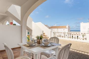 Apartment in Es Mercadal, Menorcas Küste für 4 