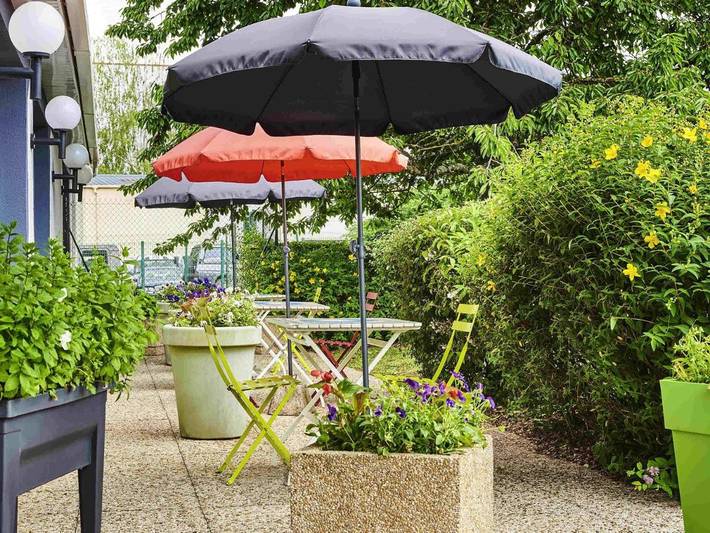 Hôtel pour 2 personnes, avec vue et jardin, animaux acceptés à Coignières - 3