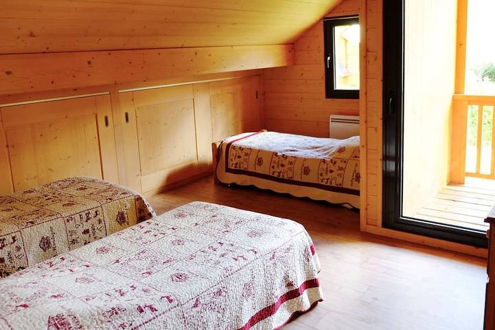 Chalet pour 12 personnes, avec balcon et jardin, animaux acceptés à Le Bourg-d'Oisans - 4